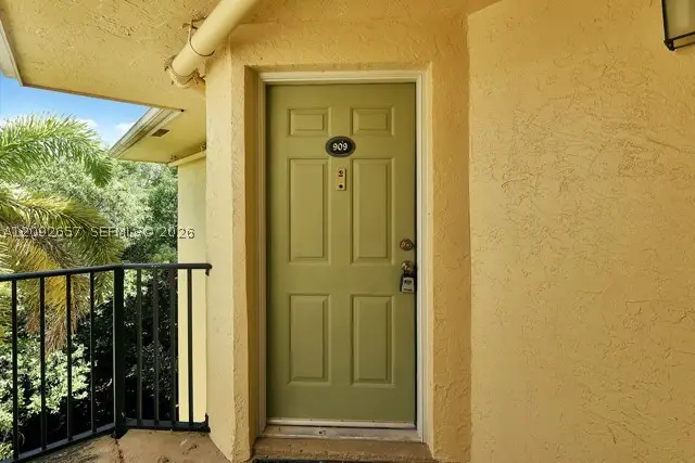 2445 SW 18th Ter #909, Fort Lauderdale, FL 33315 - #1