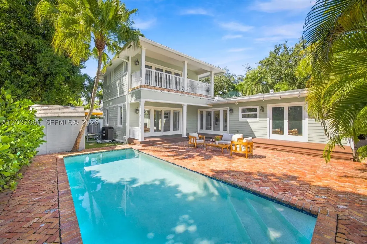 108 SE 17th Ave, Fort Lauderdale, FL 33301 - #1