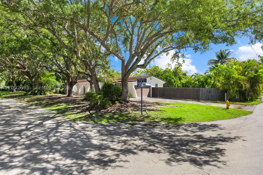 15545 SW 78th Pl, Palmetto Bay, FL 33157 - #3