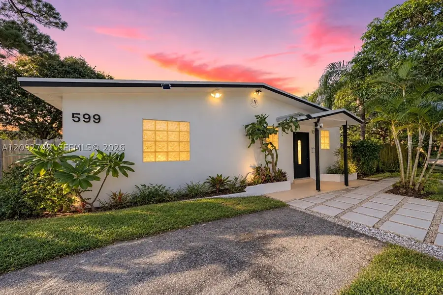 599 NE 35th St, Oakland Park, FL 33334 - #2