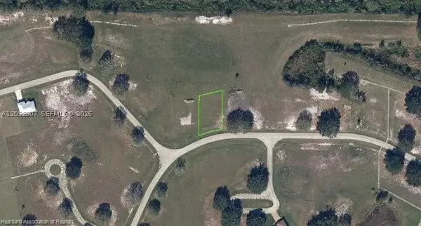 1361 Blue Heron Drive, Sebring, FL 33876
