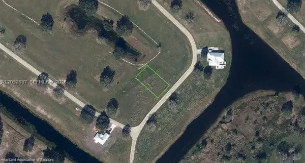 1513 Blue Heron Drive, Sebring, FL 33876