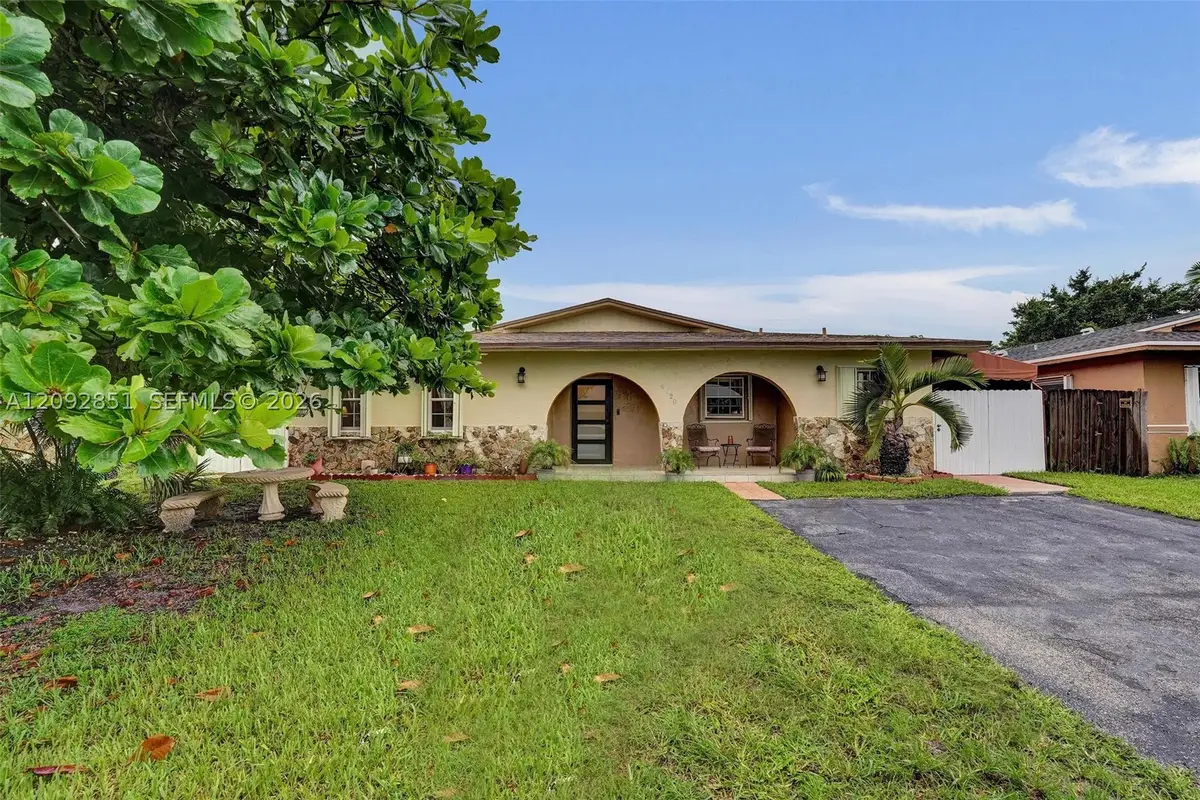 4620 SW 43rd Ter, Dania Beach, FL 33314 - #1