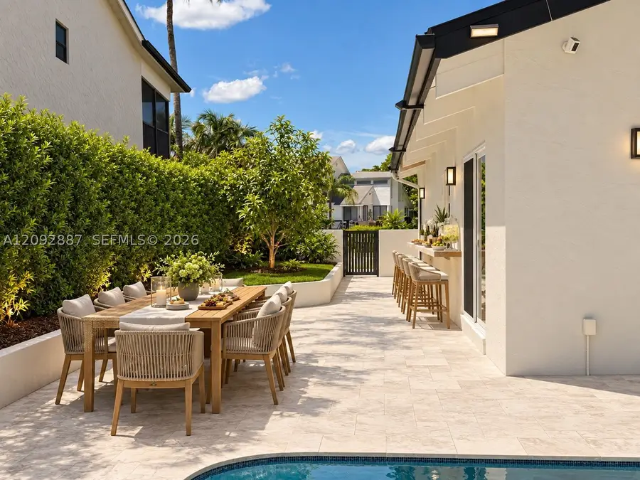 641 Mockingbird Ln, Plantation, FL 33324 - #3