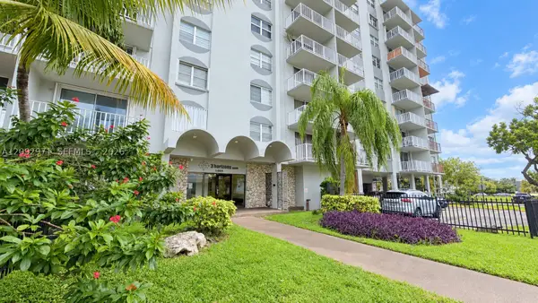 1465 NE 123rd St #505, North Miami, FL 33161