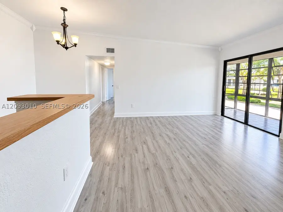 9731 Hammocks Blvd #204B, Miami, FL 33196 - #2
