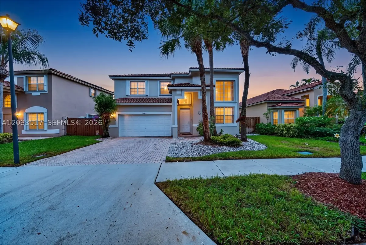 16424 Sapphire Pl, Weston, FL 33331 - #1