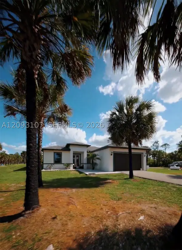2772 38th Ave Se, Naples, FL 34117
