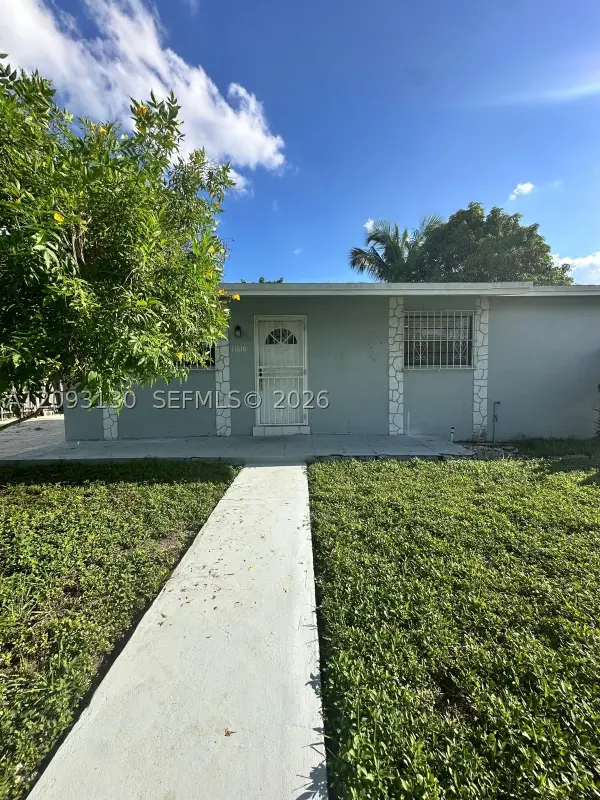 11610 SW 181st St, Miami, FL 33157