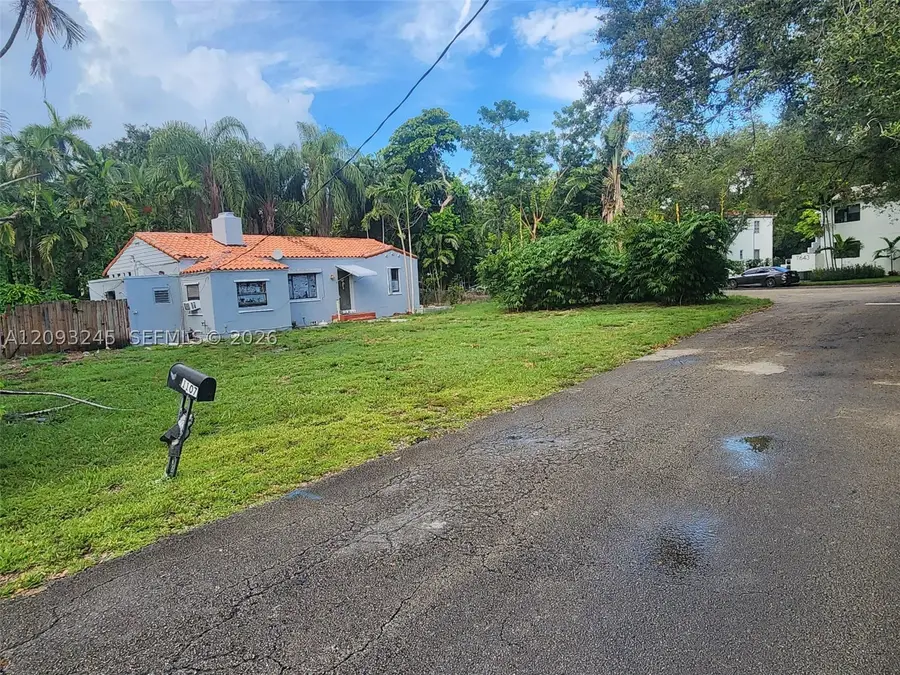 1107 NE 117th St, Biscayne Park, FL 33161 - #2
