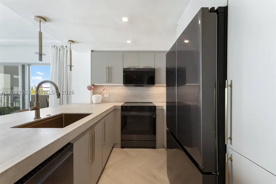 2740 SW 28th Terrace #602, Miami, FL 33133 - #3