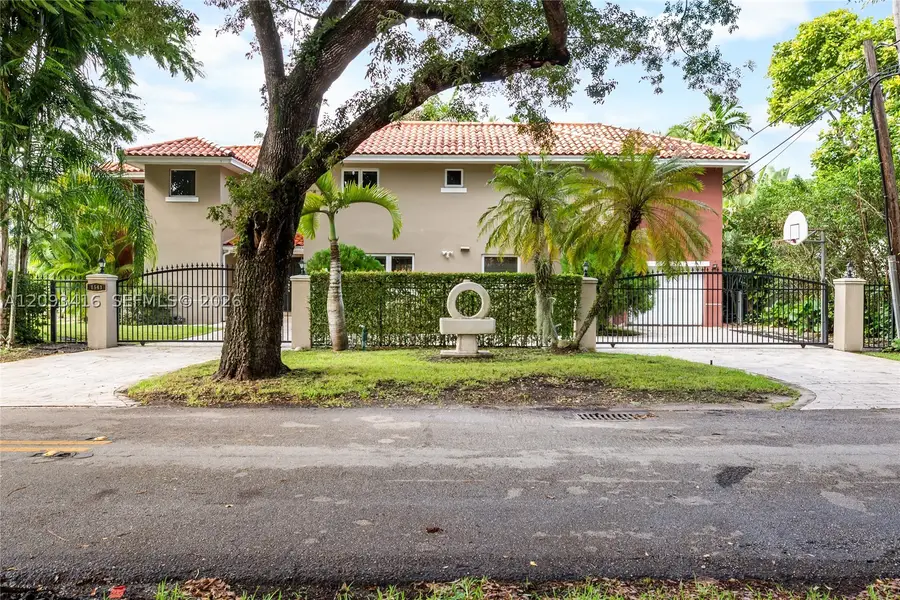 1543 Dorado Ave, Coral Gables, FL 33146 - #2