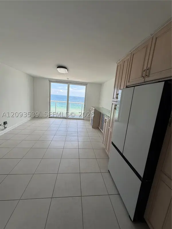 19201 Collins Ave #711, Sunny Isles Beach, FL 33160