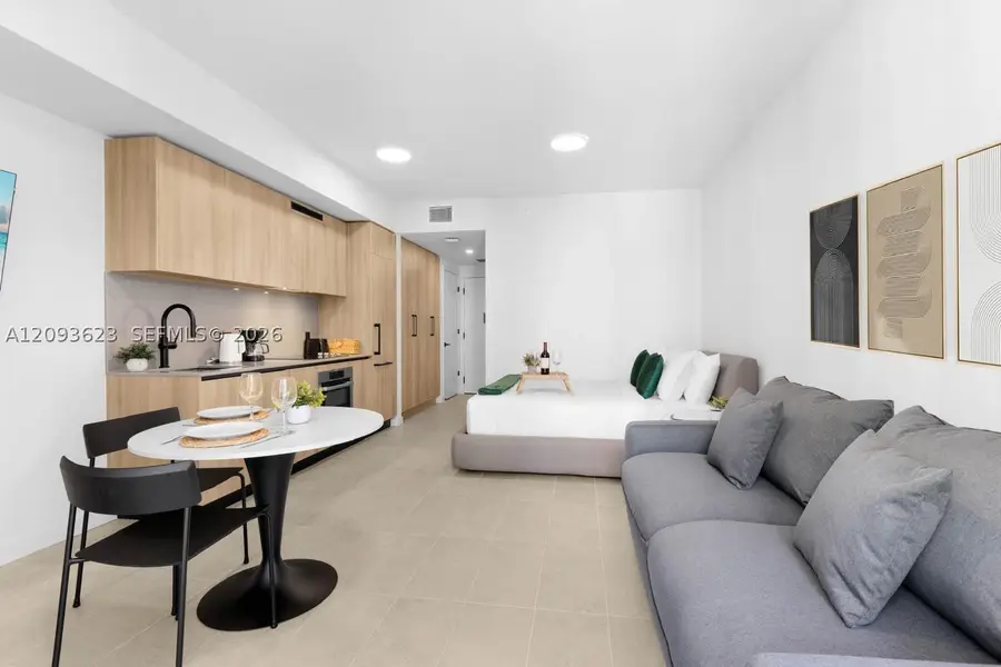 121 NE 5th St #2409, Miami, FL 33132 - #3