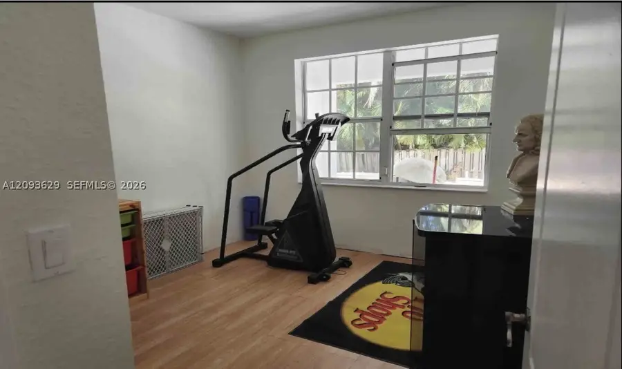 16231 NW 84th Ct, Miami Lakes, FL 33016 - #3