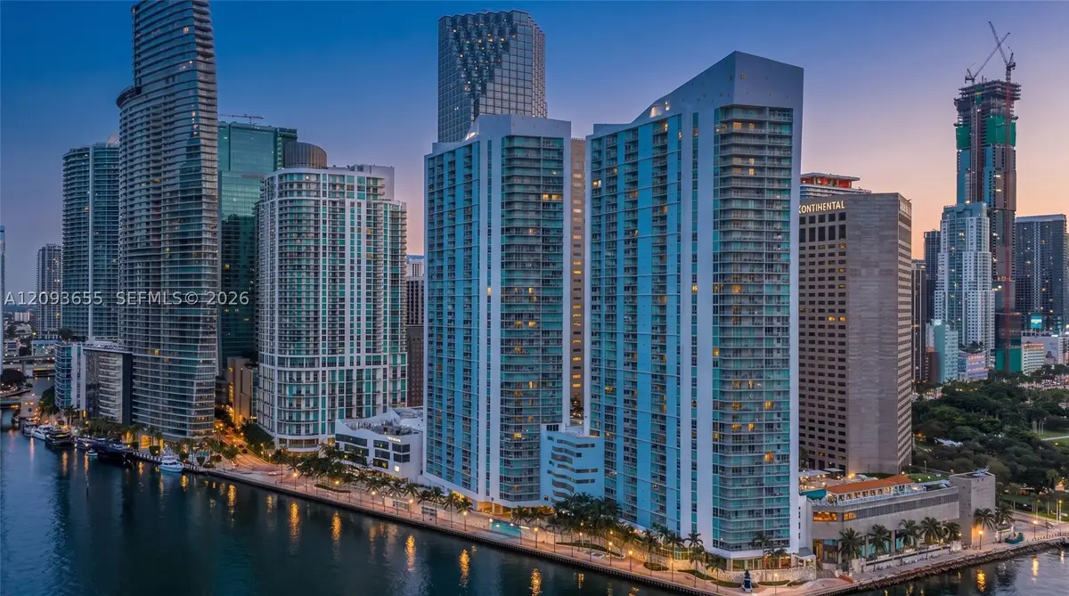 325 S Biscayne Blvd #2320, Miami, FL 33131 - #1