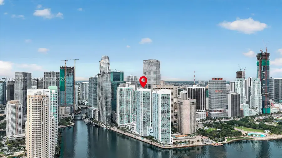 325 S Biscayne Blvd #2320, Miami, FL 33131 - #3