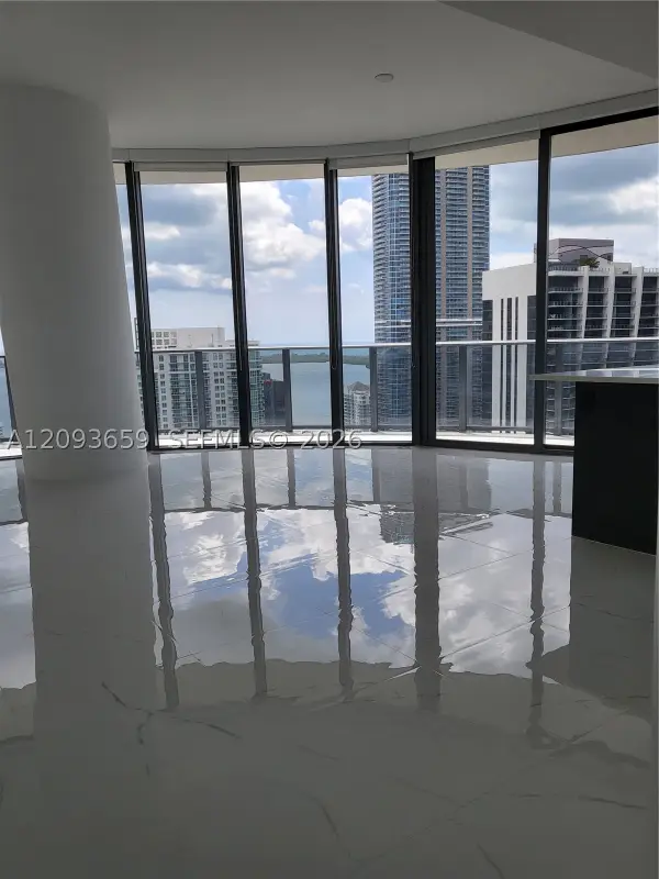 45 SW 9th Street #4303, Miami, FL 33130
