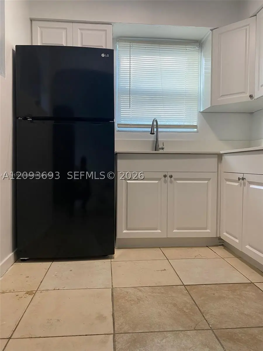 1204 NE 5th Ave, Fort Lauderdale, FL 33304 - #3