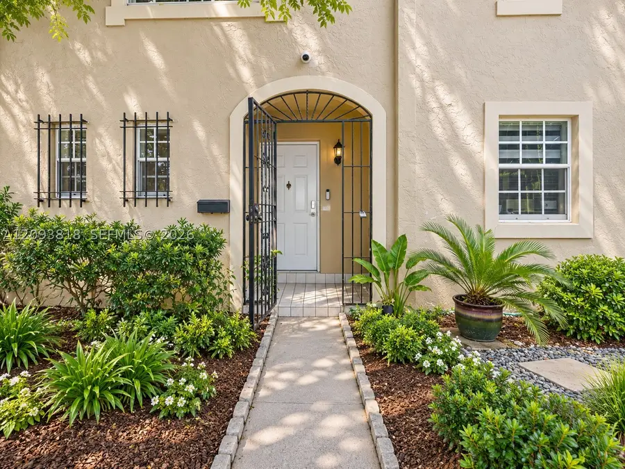 17086 NW 55th Ave, Miami Gardens, FL 33055 - #2