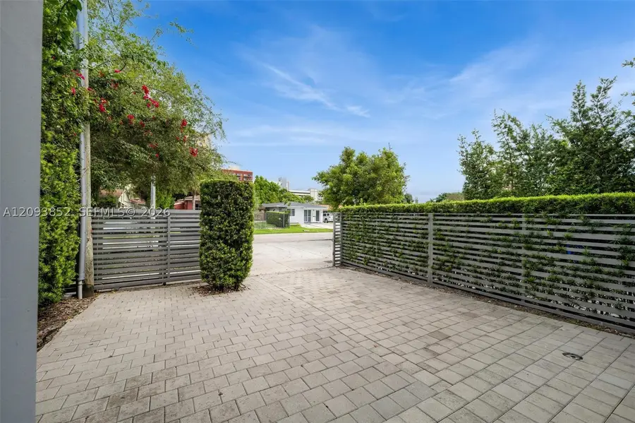 3448 SW 23rd St #3448, Miami, FL 33145 - #2