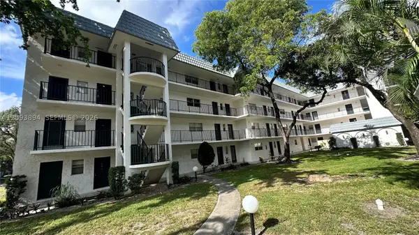 3360 Spanish Moss Ter #403, Lauderhill, FL 33319