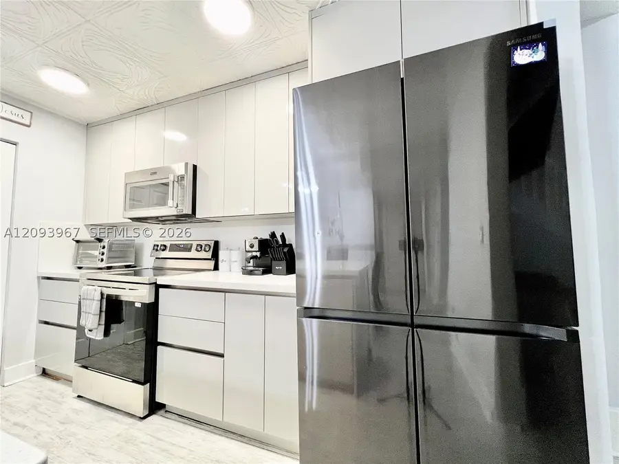 3318 NW 103rd Ave, Sunrise, FL 33351 - #2