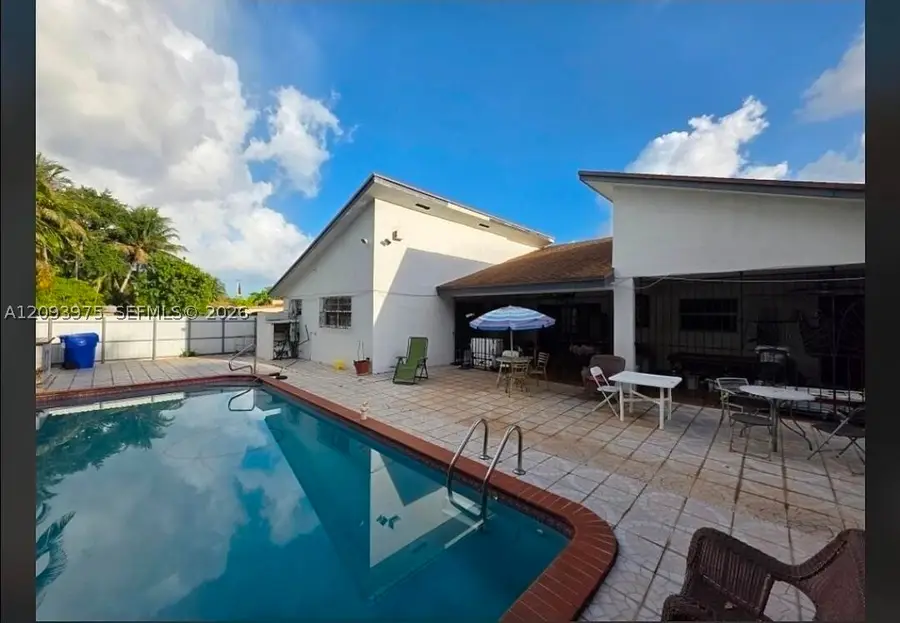 3950 SW 4th St, Coral Gables, FL 33134 - #2