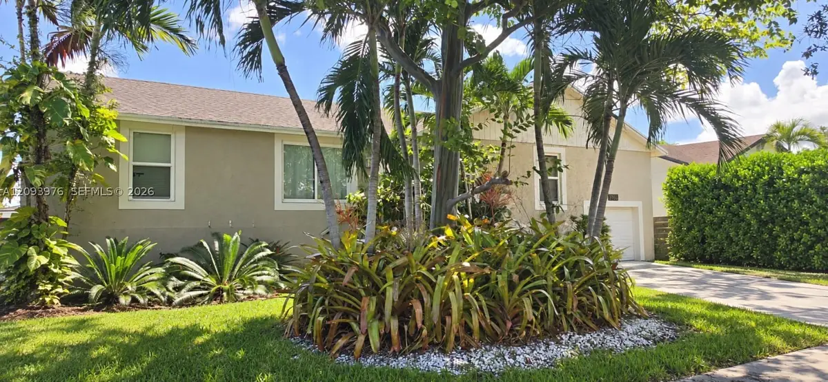 9760 SW 211th St, Cutler Bay, FL 33189 - #1