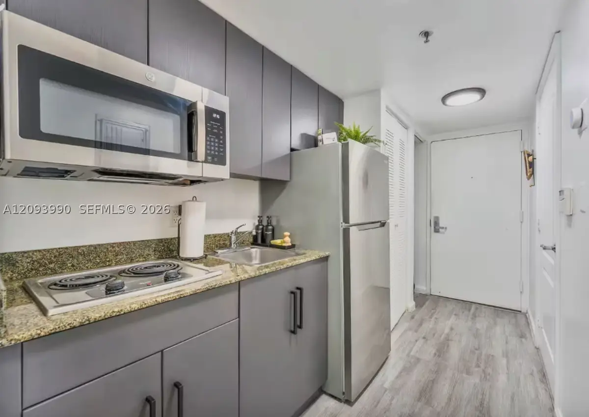 1200 Brickell Bay Dr #2610, Miami, FL 33131 - #1