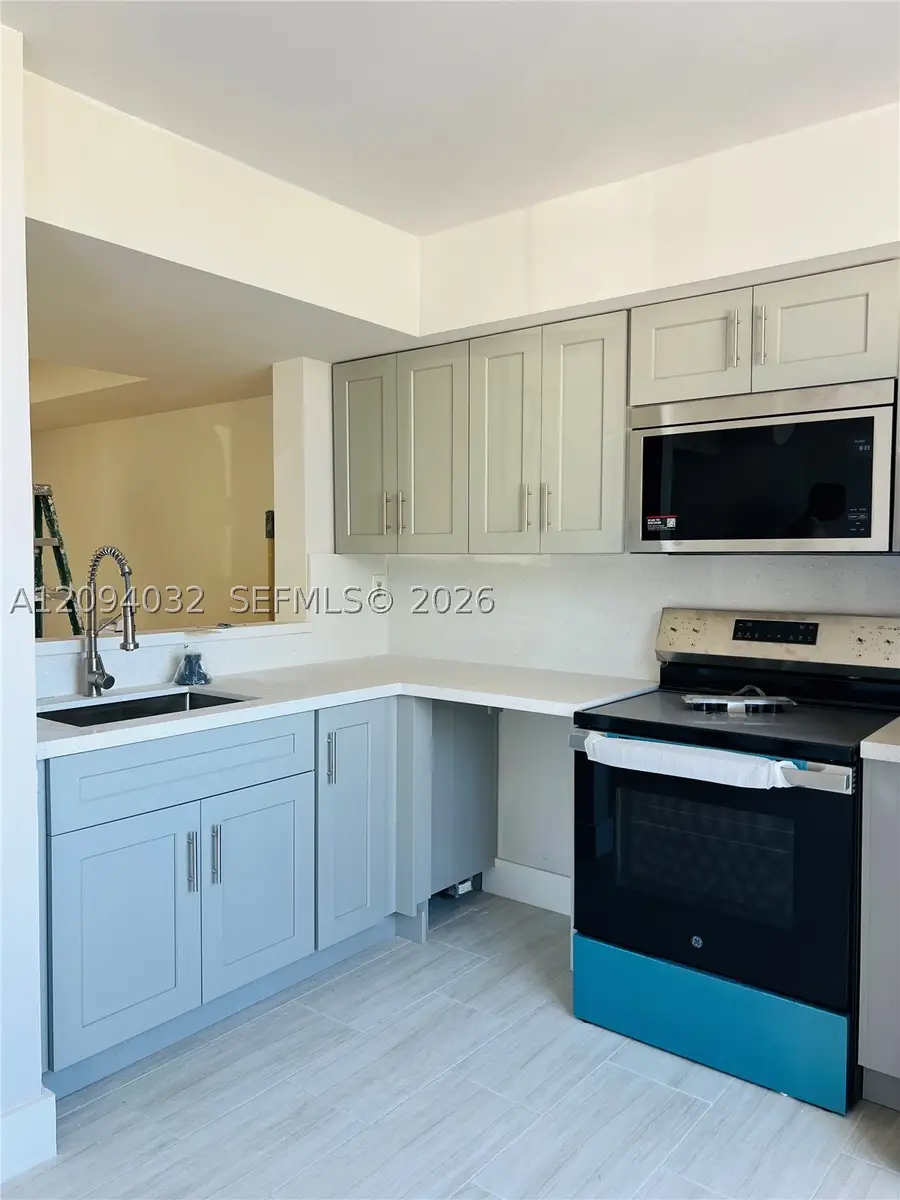 380 NW 85th Pl #1406, Miami, FL 33126 - #3