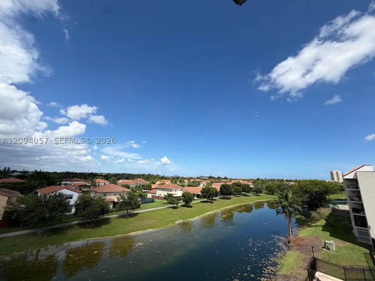 Address Withheld By Seller, Miami, FL 33172 - #1