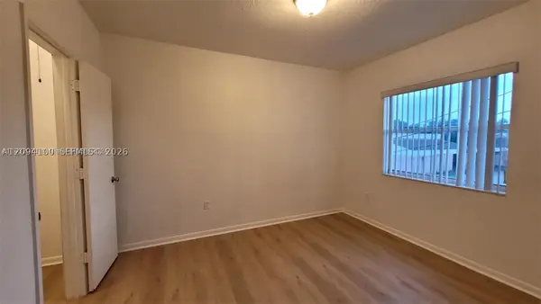 8453 NW 4th Ct #8453, Miami, FL 33150