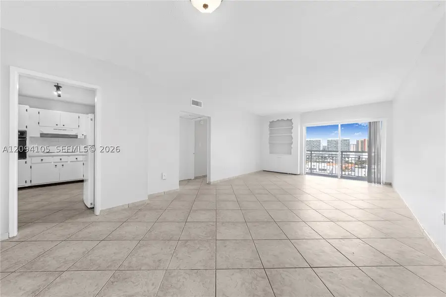 400 Kings Point Dr #1427, Sunny Isles Beach, FL 33160 - #2