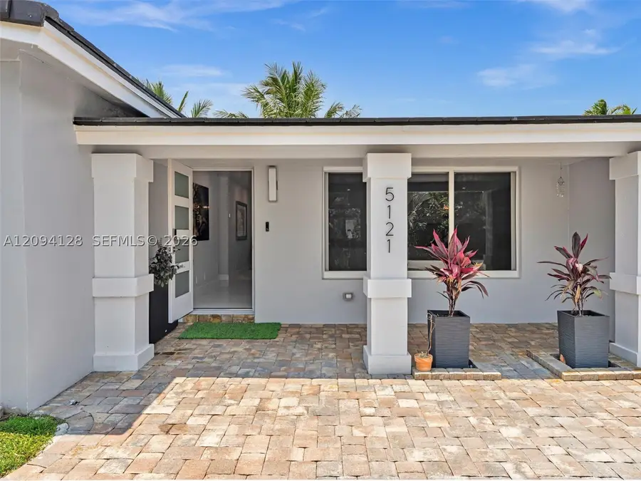 5121 NE 30th Ter, Lighthouse Point, FL 33064 - #2