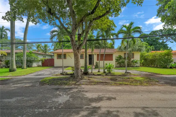 13205 NE 2nd Ave, North Miami, FL 33161