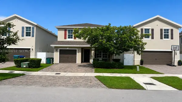 619 NE 4th St, Florida City, FL 33034