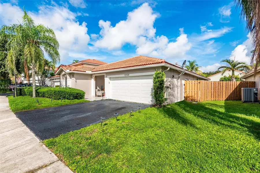 12519 NW 10th Ct, Sunrise, FL 33323 - #2