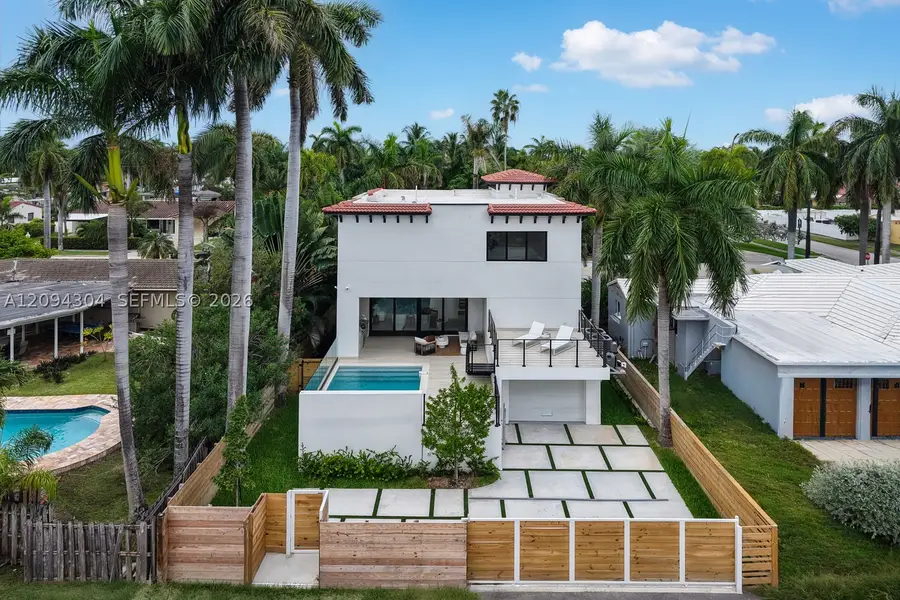 908 Tyler St, Hollywood, FL 33019 - #3