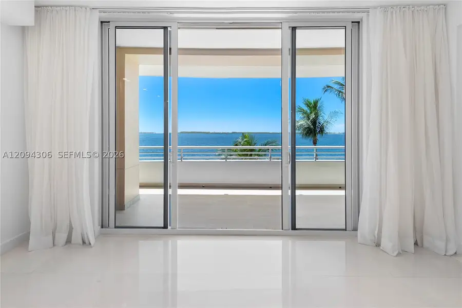 808 Brickell Key Dr #304, Miami, FL 33131 - #2