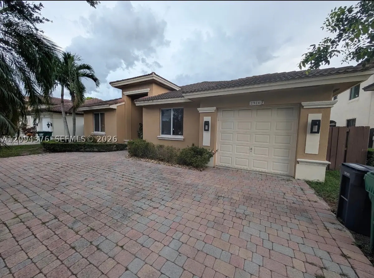 2924 SW 144th Pl, Miami, FL 33175 - #1