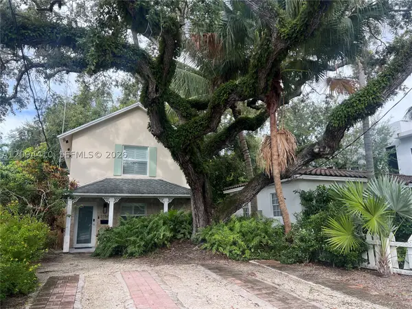 3158 Carter St, Miami, FL 33133
