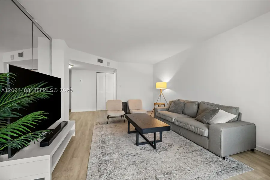 16565 NE 26th Ave #4D, North Miami Beach, FL 33160 - #3