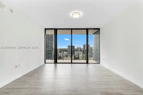1000 Brickell Plaza #2304, Miami, FL 33131