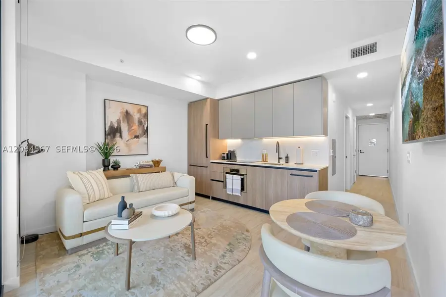 580 72nd St #611, Miami Beach, FL 33141 - #2