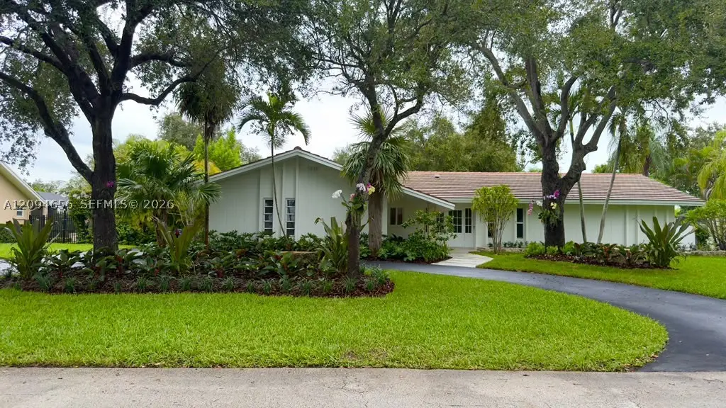 7521 SW 175th St, Palmetto Bay, FL 33157 - #1