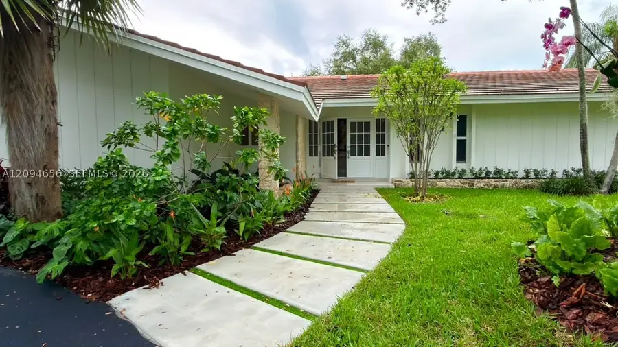 7521 SW 175th St, Palmetto Bay, FL 33157 - #2