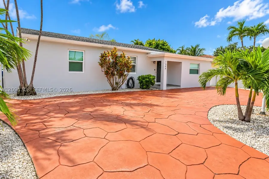 7280 SW 13th St, Miami, FL 33144 - #2