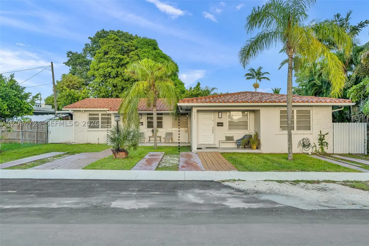 445 SW 36th Ave, Miami, FL 33135 - #1