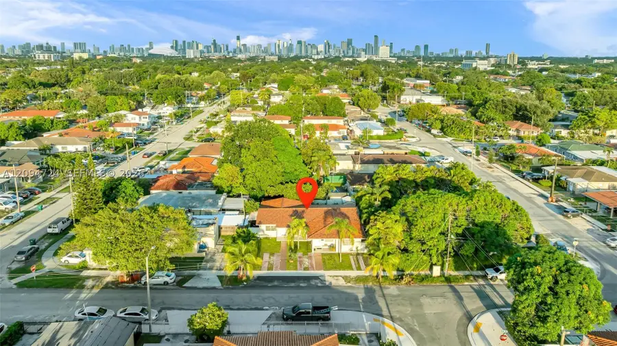 445 SW 36th Ave, Miami, FL 33135 - #2